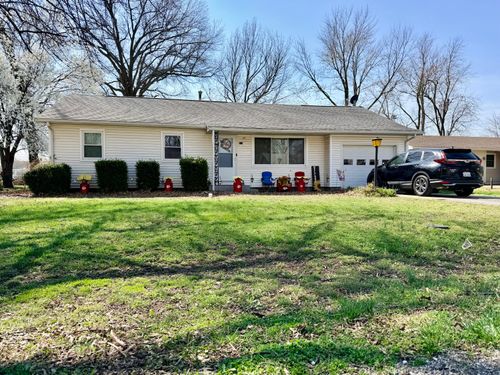 415 W 5th St, Lockwood, MO, 65682-8371 | Card Image