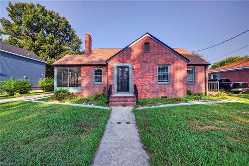 113 Halifax St, Suffolk, VA, 23434-3913 | Card Image
