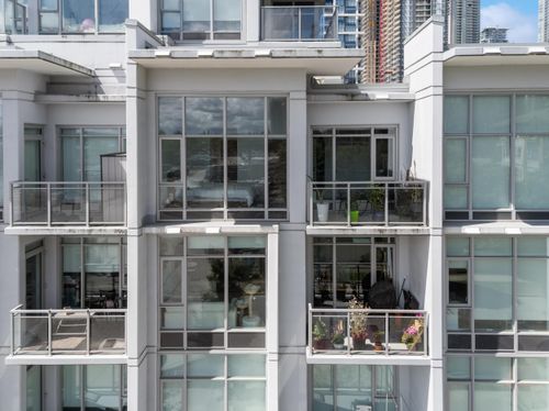 th307-2351 Beta Ave, Burnaby, BC, V5C0M2 | Card Image