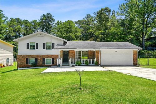 1268 S Indian Creek Dr, Stone Mountain, GA, 30083-5219 | Card Image