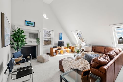 apt-21-456 Belmont St, Watertown, MA, 02472-4900 | Card Image