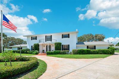 1790 Bay Shore Drive, House other with 6 bedrooms, 5 bathrooms and null parking in Cocoa Beach FL | Image 3