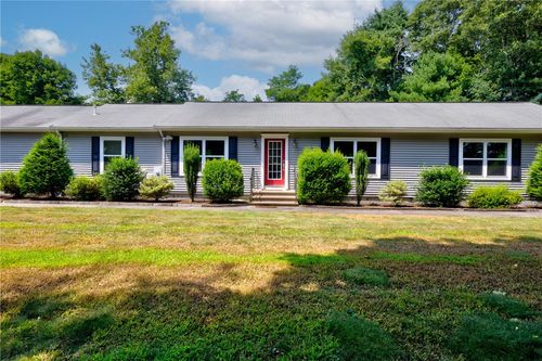 22 Waites Corner Rd, West Kingston, RI, 02892-1418 | Card Image