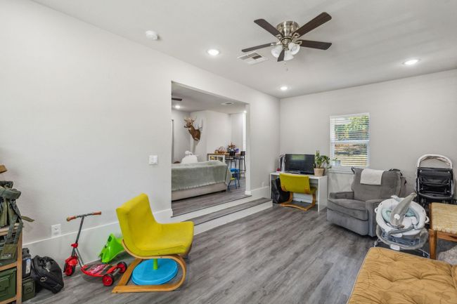 1705 Boyd St, House other with 3 bedrooms, 1 bathrooms and null parking in Denton TX | Image 11