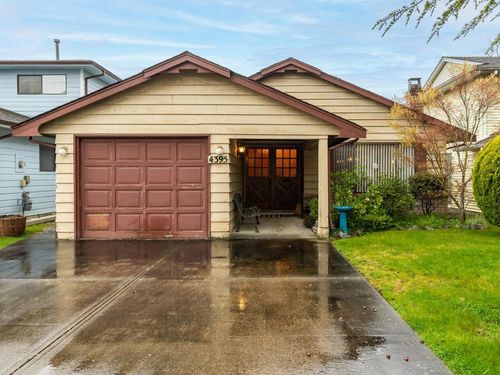 4395 Hermitage Dr, Richmond, BC, V7E5B5 | Card Image