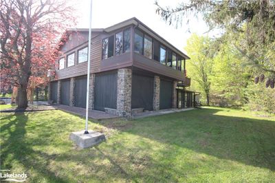 811 Bay St, House other with 6 bedrooms, 3 bathrooms and 8 parking in Gravenhurst ON | Image 3