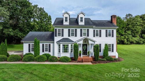 2169 E Winds Ave, Morganton, NC, 28655-8360 | Card Image