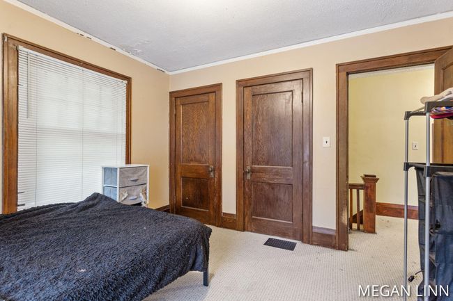 186 W 12 Th St, House other with 6 bedrooms, 3 bathrooms and null parking in Holland MI | Image 42