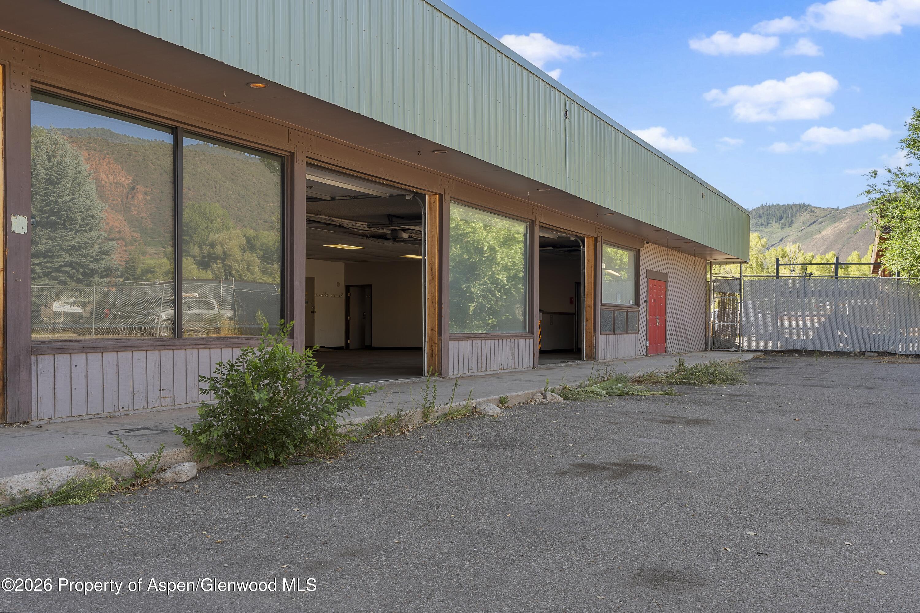 Commercial Lease in Basalt 5
