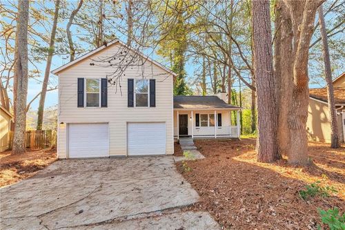1012 Mainstreet Lake Drive, Stone Mountain, GA, 30088 | Card Image