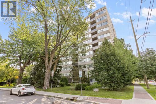 103-60 Mcleod Street, Ottawa, ON, K2P2G1 | Card Image