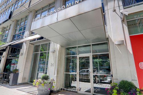 610-36 Blue Jays Way, Toronto, ON, M5V3T3 | Card Image