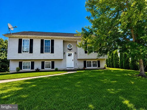 163 Grand Dr, Taneytown, MD, 21787-2401 | Card Image