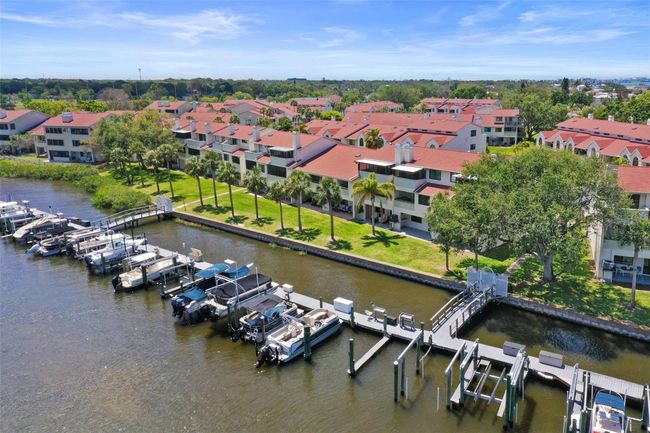 2383 Hanover Dr, Townhouse with 2 bedrooms, 3 bathrooms and null parking in DUNEDIN FL | Image 58