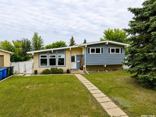 1269 Gillmor Cres, Prince Albert, SK, S6V6A8 | Card Image