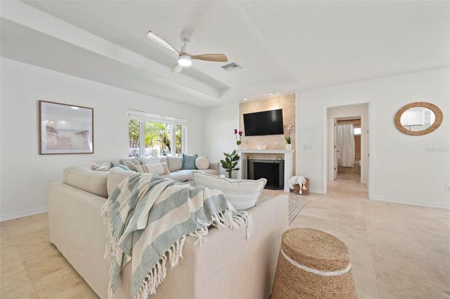 204 75 Th St, House other with 3 bedrooms, 2 bathrooms and null parking in HOLMES BEACH FL | Image 15