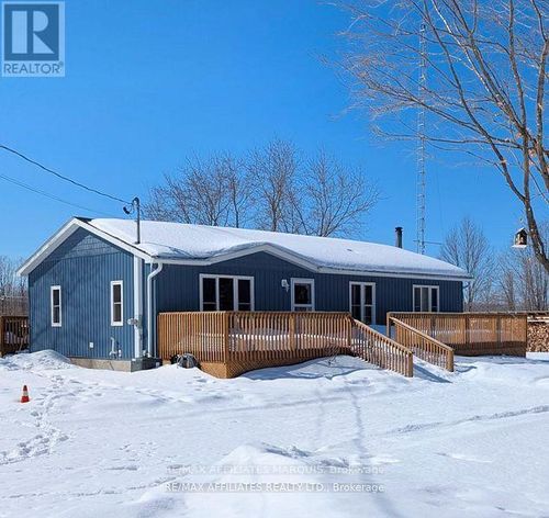 480 Porter Rd, Westport, ON, K0G1X0 | Card Image