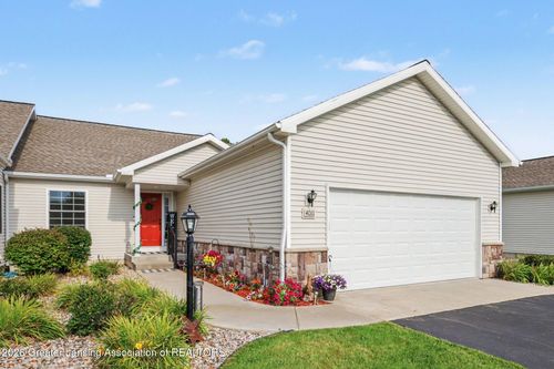 4011 Eastbridge Circle, Stockbridge, MI, 49285 | Card Image