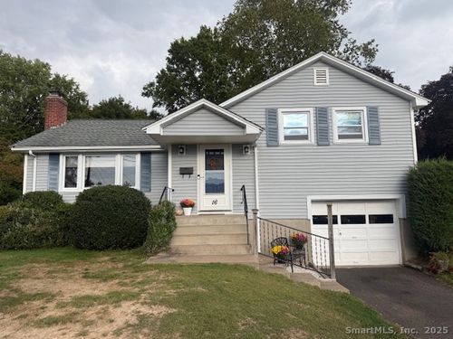 16 Michael Ln, Newington, CT, 06111-2330 | Card Image