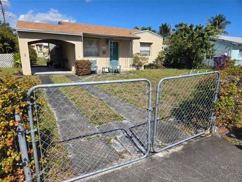 2651 Fletcher Ct, Hollywood, FL, 33020-5754 | Card Image