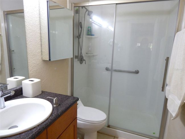 APT-114 - 1810 23 Rd Blvd, Condo with 2 bedrooms, 2 bathrooms and null parking in GAINESVILLE FL | Image 50