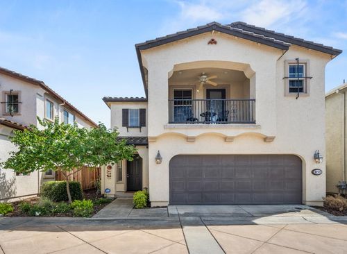 3271 San Vicente Rd, West Sacramento, CA, 95691-6209 | Card Image