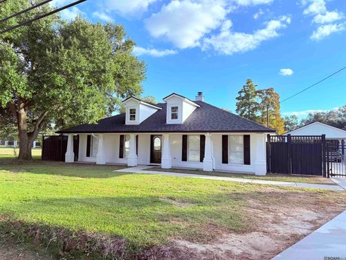 9028 Hill Dr, Baton Rouge, LA, 70809-2987 | Card Image
