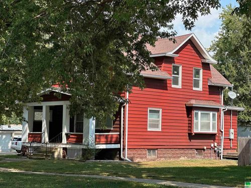 525 Otsego St, Storm Lake, IA, 50588-1741 | Card Image