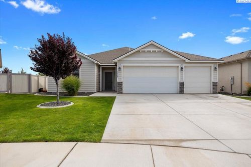 3538 Curtis Dr, West Richland, WA, 99353-7849 | Card Image