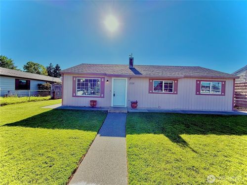 1708 N 17th Ave, Pasco, WA, 99301-3410 | Card Image