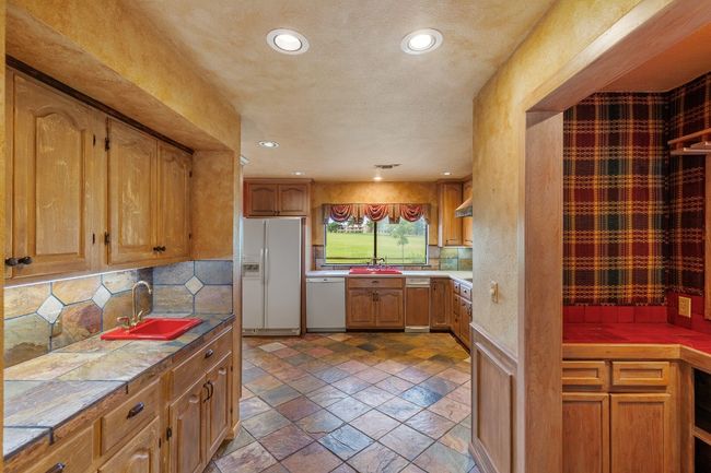 KITCHEN WITH SLATE FLOOR | Image 13