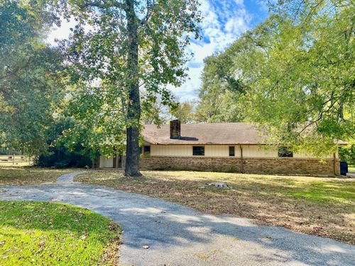 14216 Horseshoe Bnd, Conroe, TX, 77384-3522 | Card Image