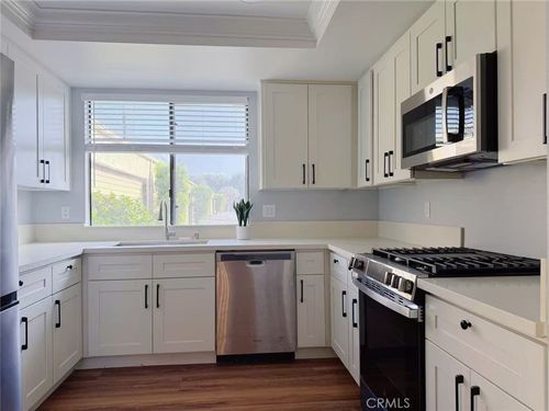 unit-e-239 Linwood Ave, Monrovia, CA, 91016-2768 | Card Image