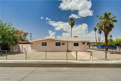 629 N 16th St, Las Vegas, NV, 89101-2608 | Card Image