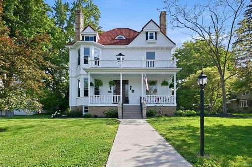 300 E Mccullough Boulevard, Muncie, IN, 47303 | Card Image