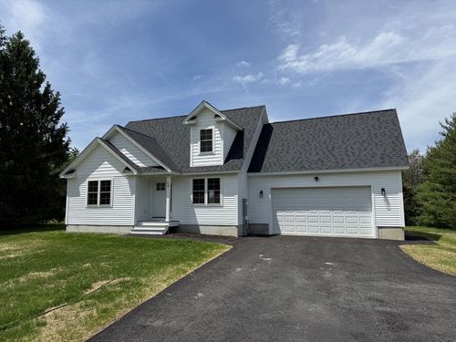 64 East St, Northfield, MA, 01360-9644 | Card Image