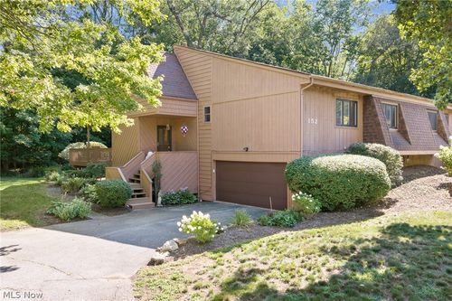 152-171 Granger Rd, Medina, OH, 44256 | Card Image