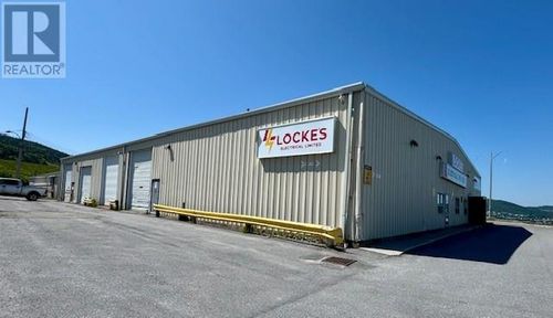 4 Hemlock Ave, Corner Brook, NL, A2H3C8 | Card Image