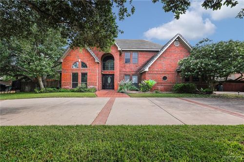 1900 E Mile 2 Rd, Mission, TX, 78574-2081 | Card Image