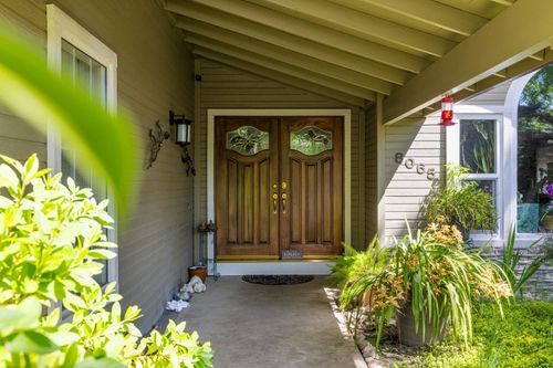 8065 Livorna Way, Fair Oaks, CA, 95628-5954 | Card Image