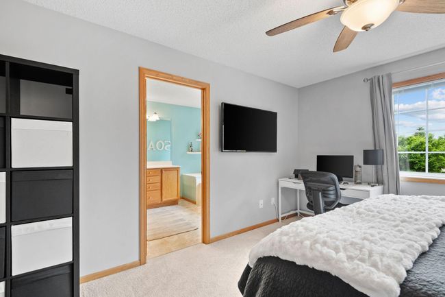 27-web-or-mls-11215 16th St NE-27.jpg | Image 19