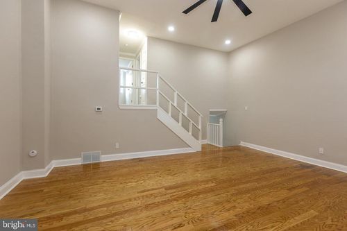 136 Chadwick Ave, LINWOOD, PA, 19061-4309 | Card Image