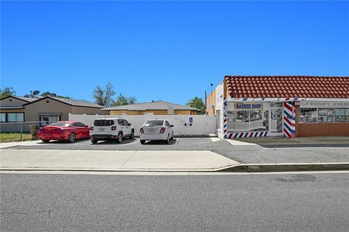 963 Beaumont Ave, Beaumont, CA, 92223-1830 | Card Image