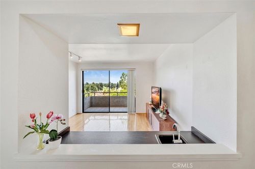c-1144 Walnut Grove Ave, Rosemead, CA, 91770 | Card Image