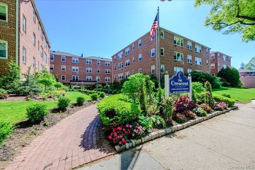 240-280 Atlantic Ave, East Rockaway, NY, 11518-1158 | Card Image