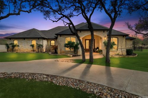 8123 Wild Wind Park, Garden Ridge, TX, 78266-2195 | Card Image