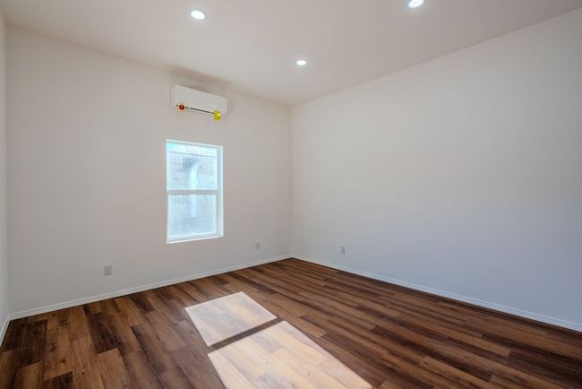 38 Private Drive 1548, House other with 4 bedrooms, 3 bathrooms and 10 parking in Hernandez NM | Image 15