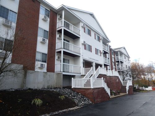 apt-3-490 River Rd, Manchester, NH, 03104-1934 | Card Image