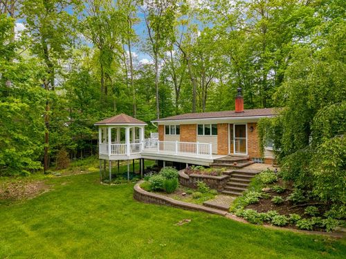 4179 Woodland Dr, Ann Arbor, MI, 48103-9775 | Card Image