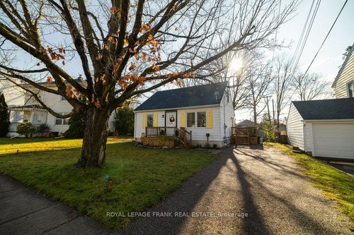 313 Mason Ave, Peterborough, ON, K9H4W4 | Card Image